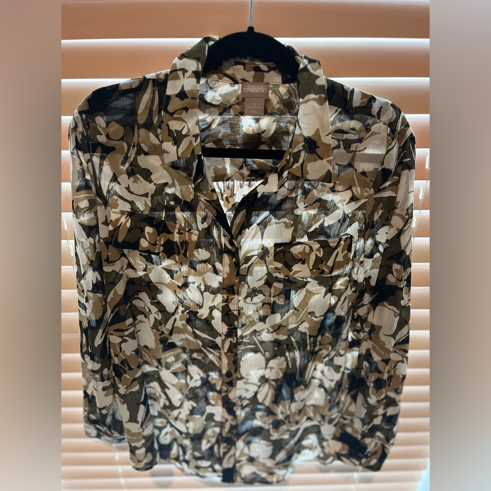 Light weight button up blouse